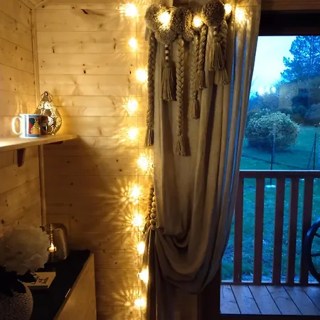 La Roulotte D'elfes Οργανωμένο κάμπινγκ Thénac