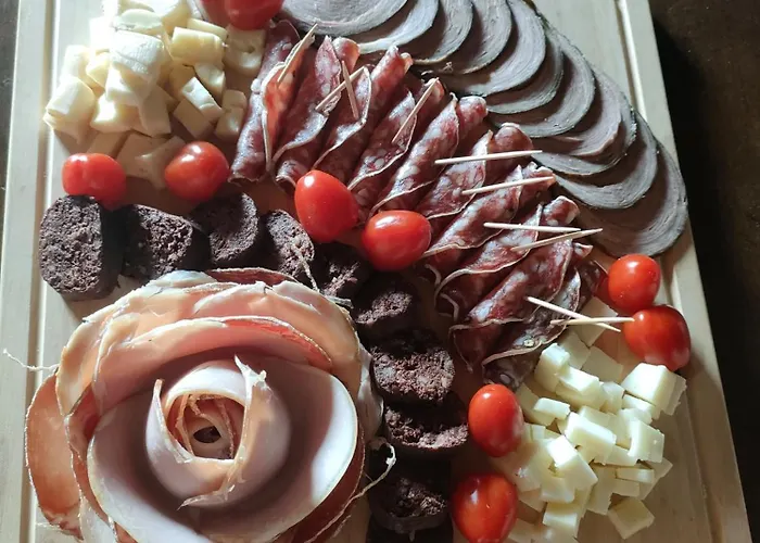 La Roulotte D'elfes Thénac